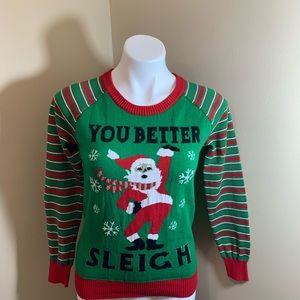 Women’s XS Christmas Sweater M19